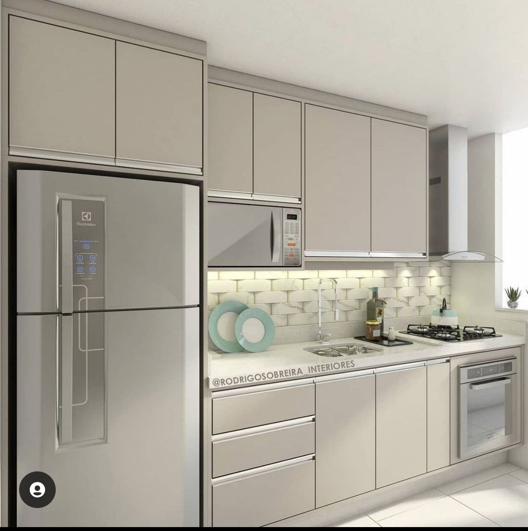 Cocina moderna minimalista con iluminación bajo alacena